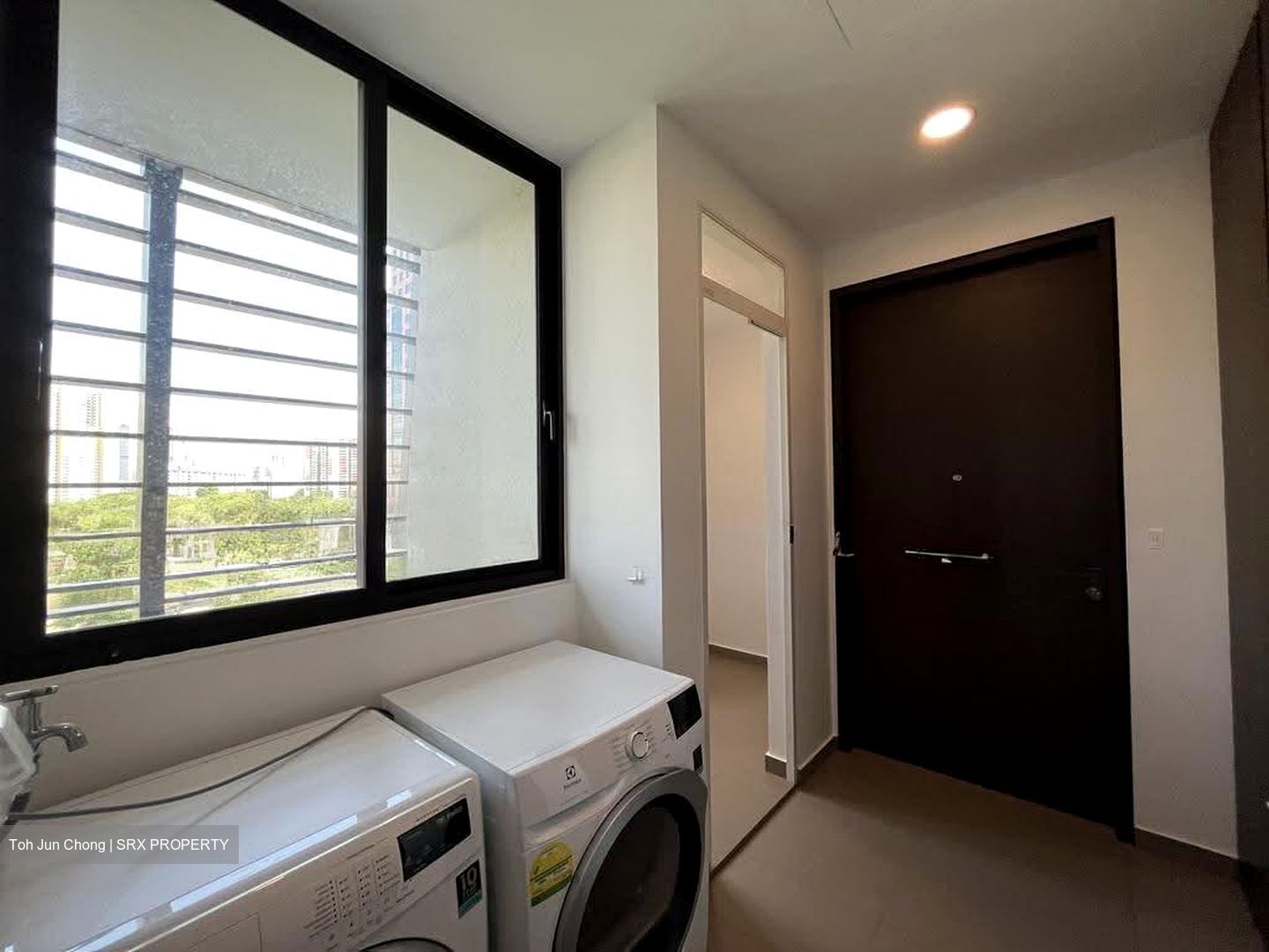 Centennia Suites (D9), Condominium #612109001